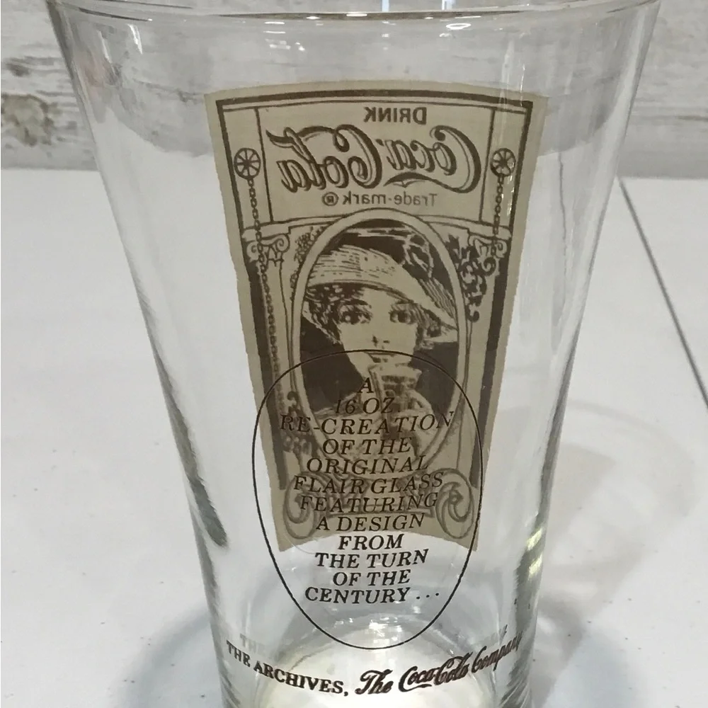 Vintage Coca Cola Flair Glass A Set of 4 Collectable Glasses